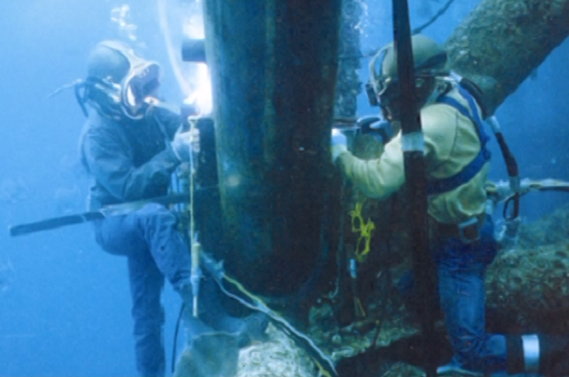 Underwater electric welding and cutting equipment